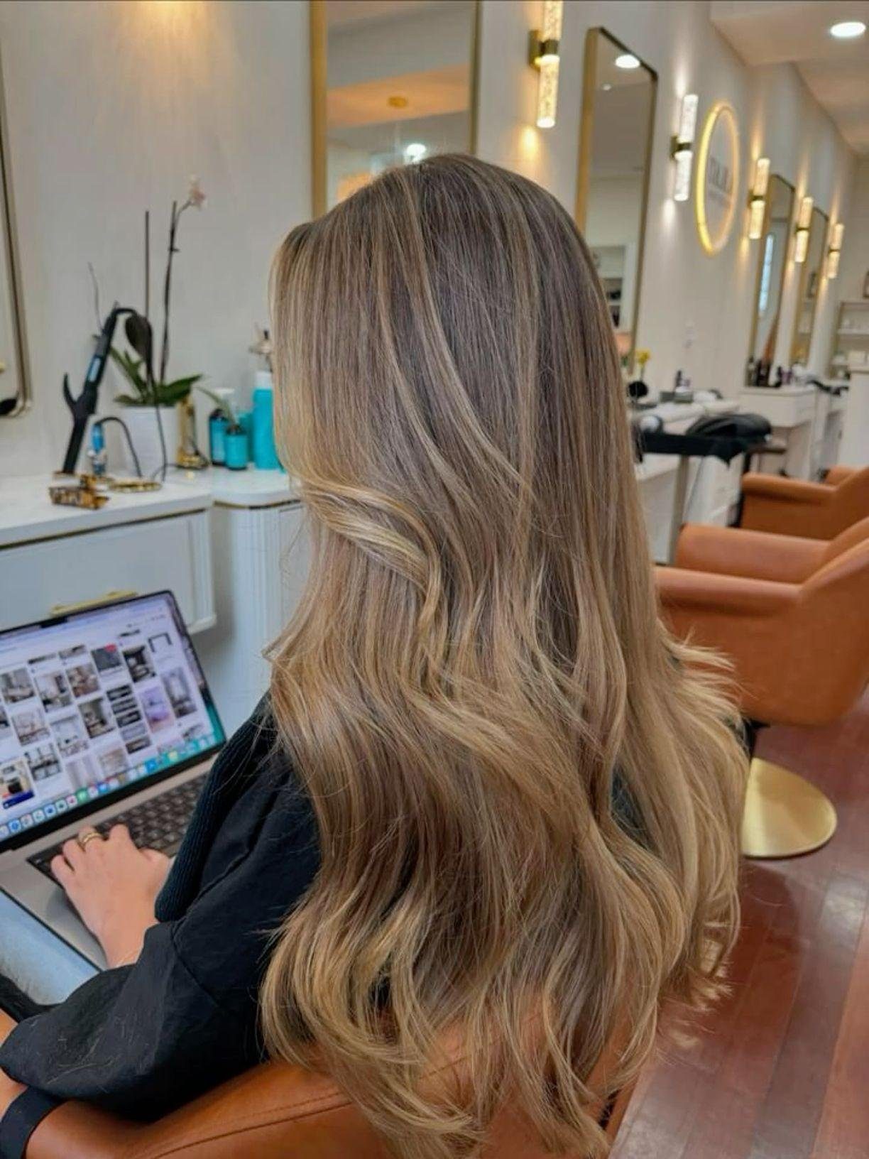 Balayage e bukur bionde